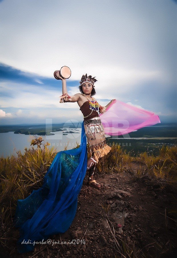 Budaya Papua yang Eksotis dan Alam yang Indah