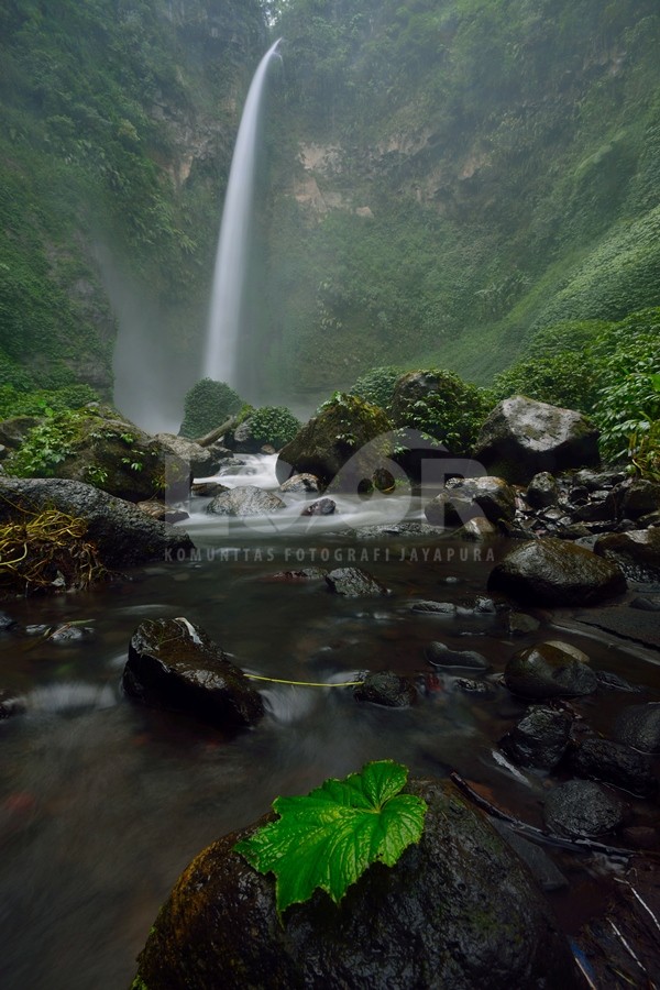 AIR TERJUN PERAWAN