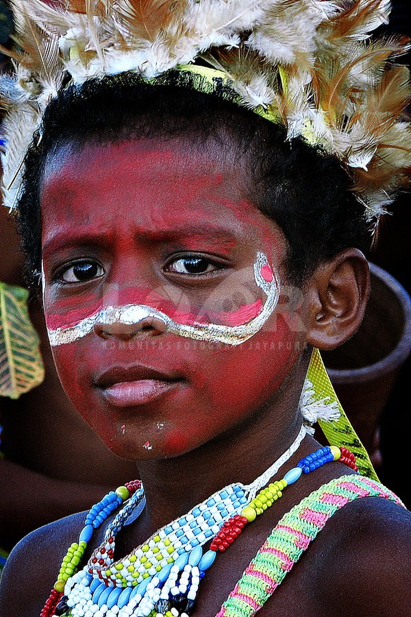 LITTLE PAPUAN DANCER