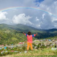 Biar nanti langit terbelah aku Papua