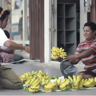 "fotografer juga butuh makan" #LOOSH4 #LOOR7WONDERS