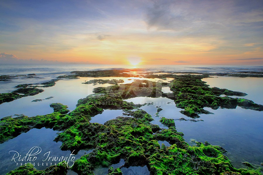 " Sunrise at Bagaiserwar Beach "