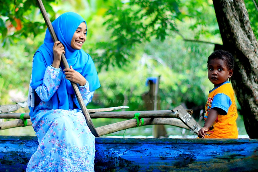 Perbedaan Bukan Halangan Untuk Sebuah Senyuman